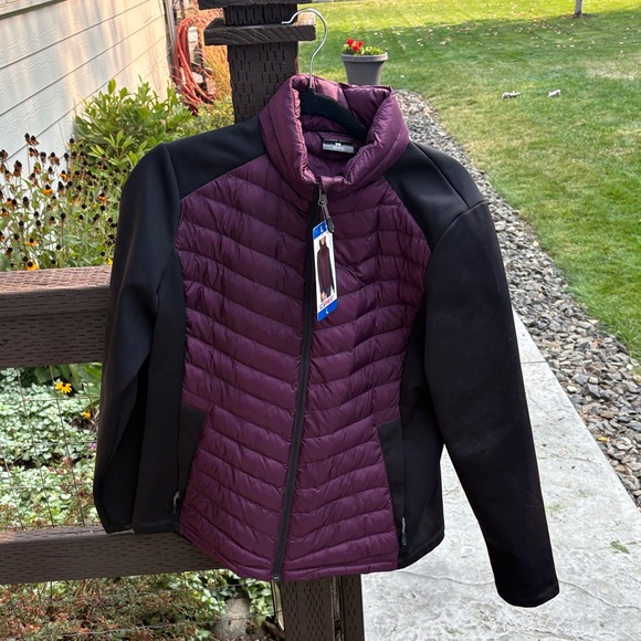 32 Degrees Women's Plum and Black Puffer Jacket - Picture 1 of 3